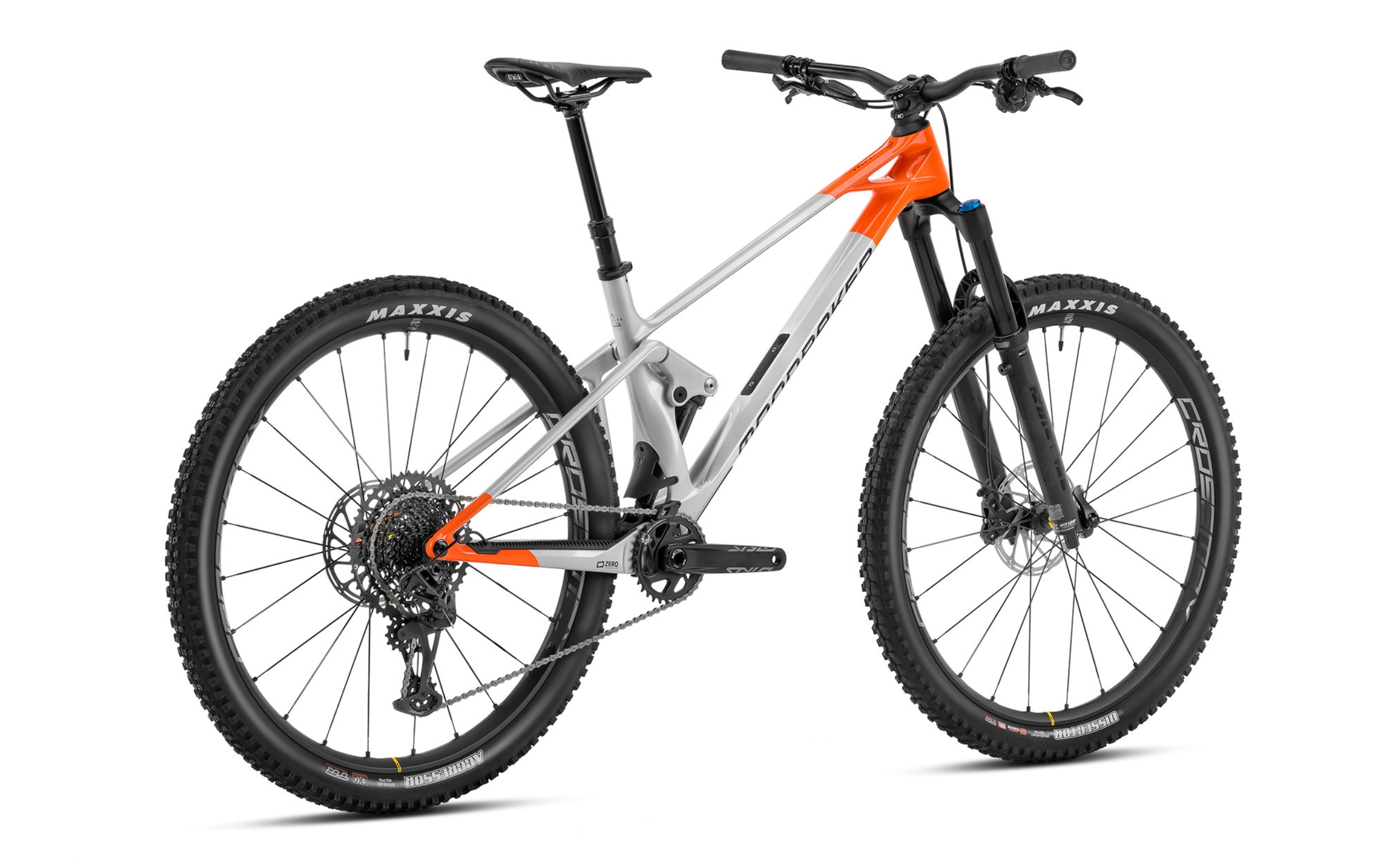 Mondraker Raze Carbon R Modell 2023 Seitenansicht diagonal hinten