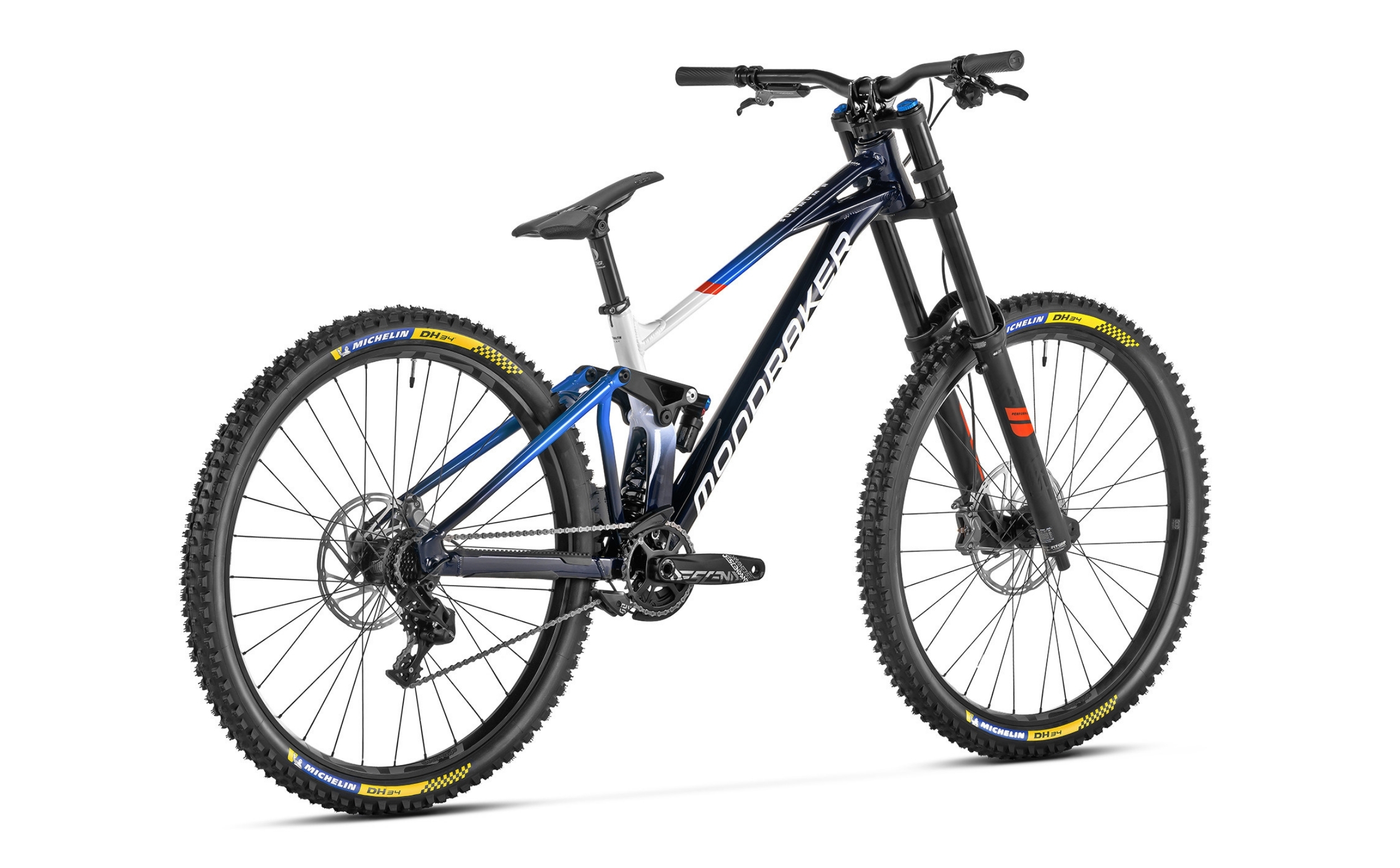 Mondraker Summum R 2024 Seitenansicht diagonal hinten